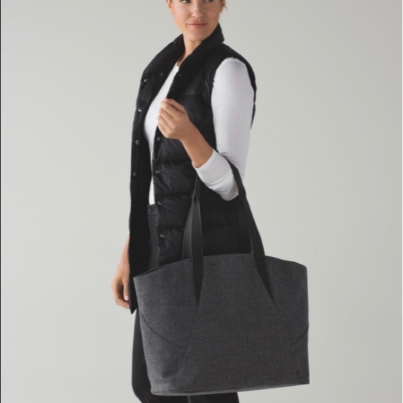 lululemon athletica Handbags - lululemon All Day Tote and Matching Clutch